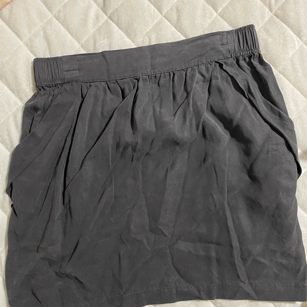 Forever 21 mini grey skirt